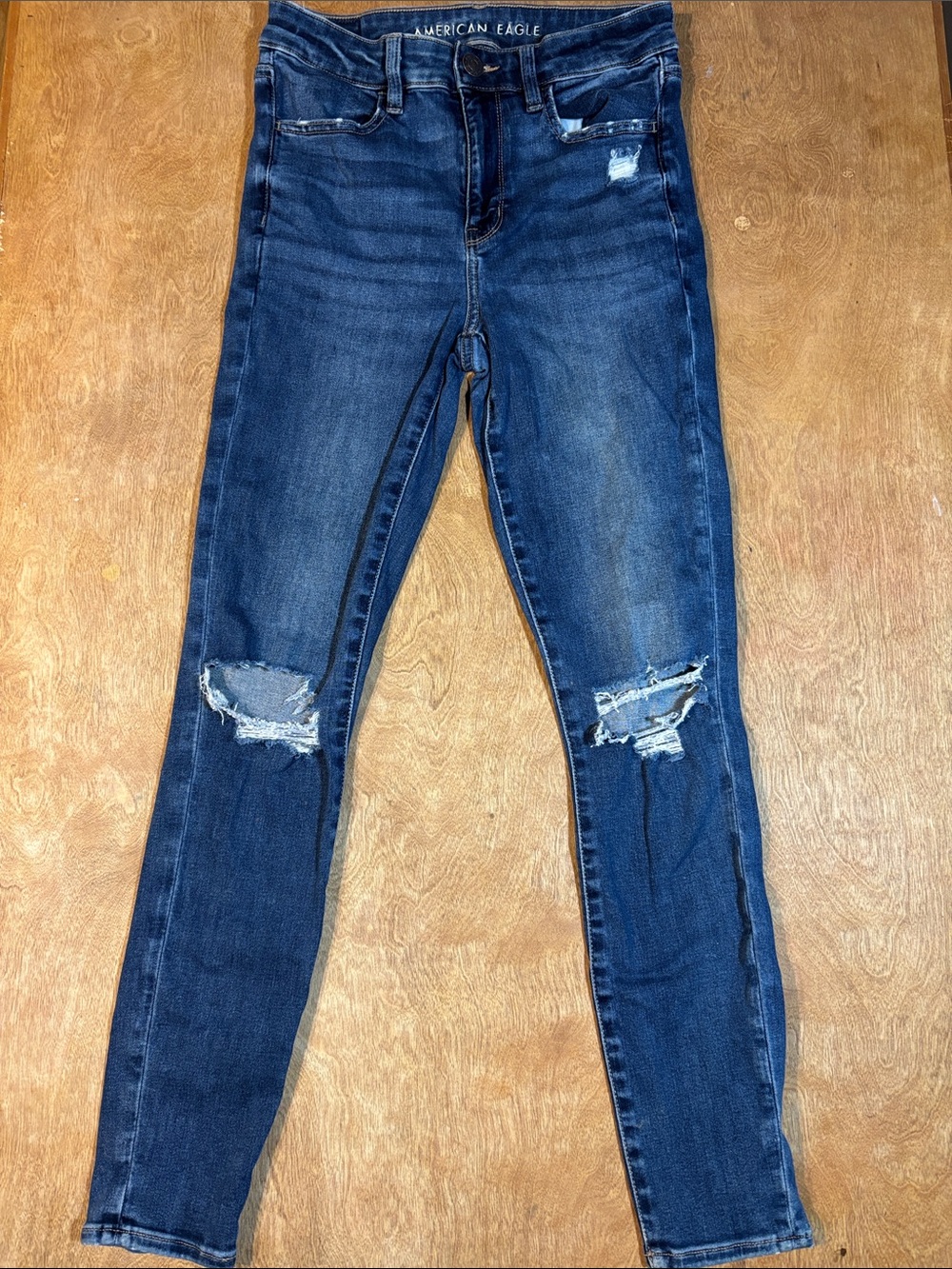 American Eagle Outfitters Women's Dark Blue Ripped Skinny Jeans